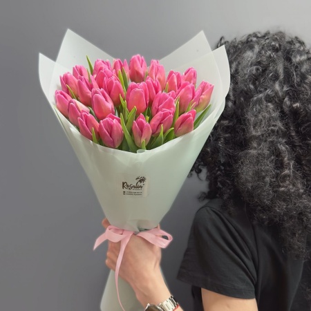 Монобукет №121 с доставкой в Обнинске и Малоярославце – Rosalia Flowers