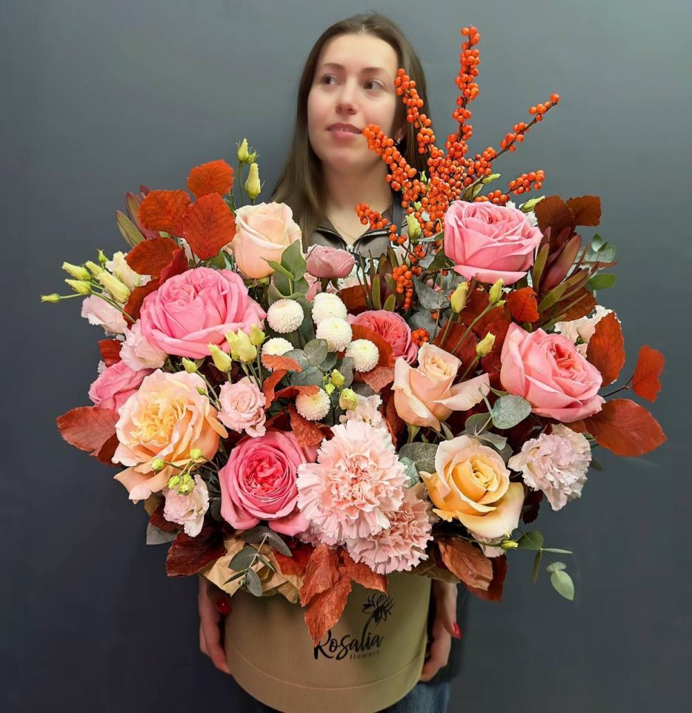 Шляпная коробка №125 с доставкой в Обнинске и Малоярославце – Rosalia Flowers Шляпная коробка №125 с доставкой в Обнинске и Малоярославце – Rosalia Flowers