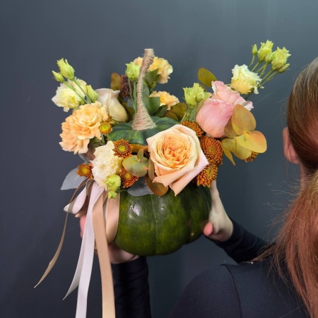 Композиция №180 с доставкой в Обнинске и Малоярославце – Rosalia Flowers
