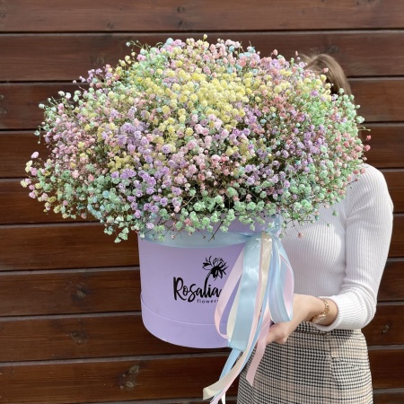 Шляпная коробка №32 с доставкой в Обнинске и Малоярославце – Rosalia Flowers