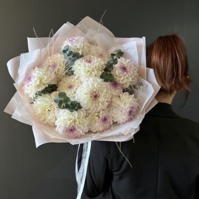 Букет №187 с доставкой в Обнинске и Малоярославце – Rosalia Flowers