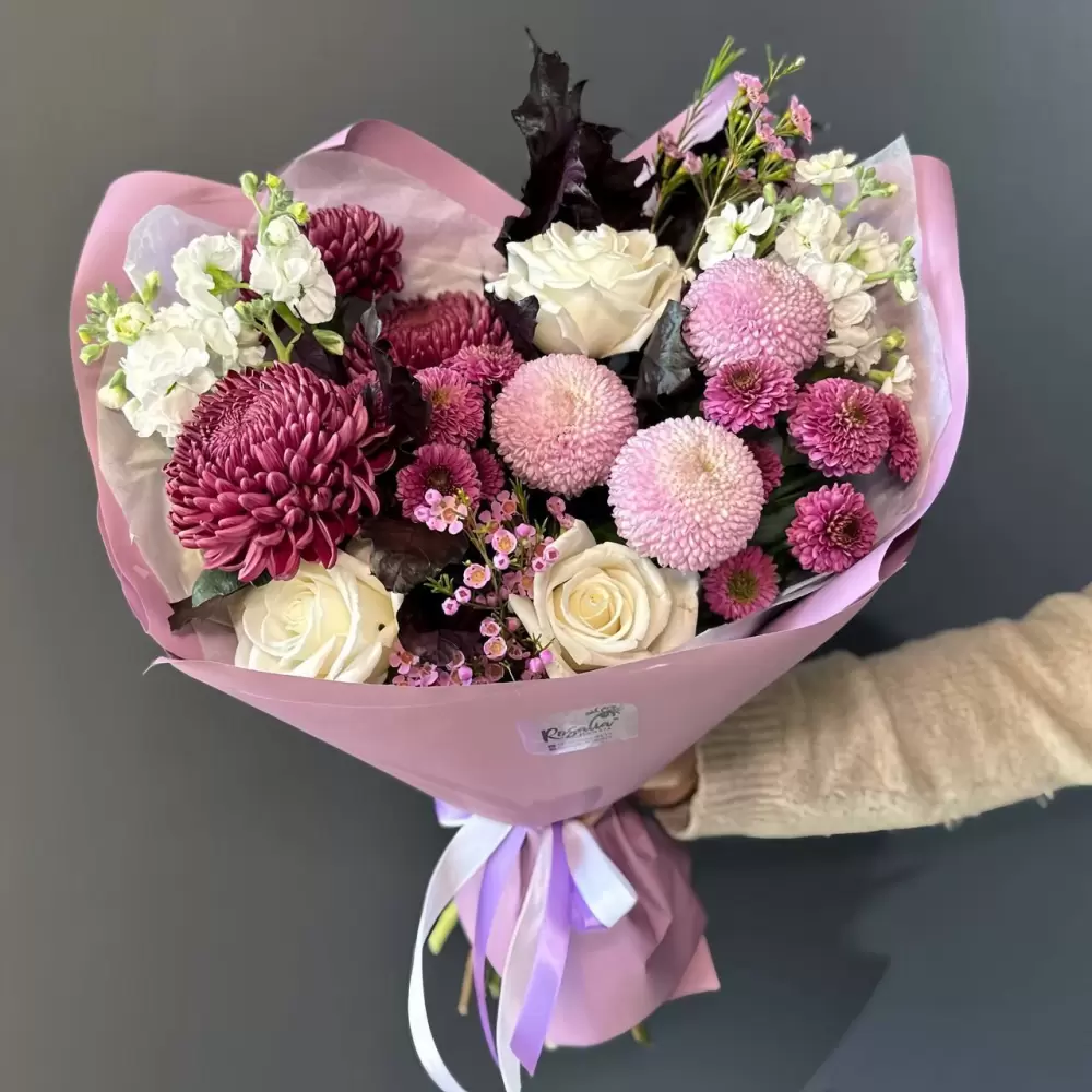 Цветы для изысканного подарка: роскошные букеты для особых случаев