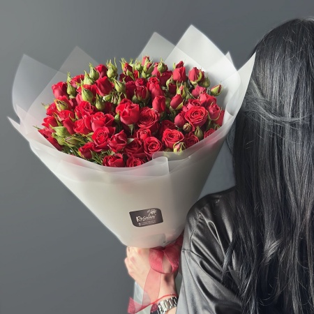 Монобукет №144 с доставкой в Обнинске и Малоярославце – Rosalia Flowers