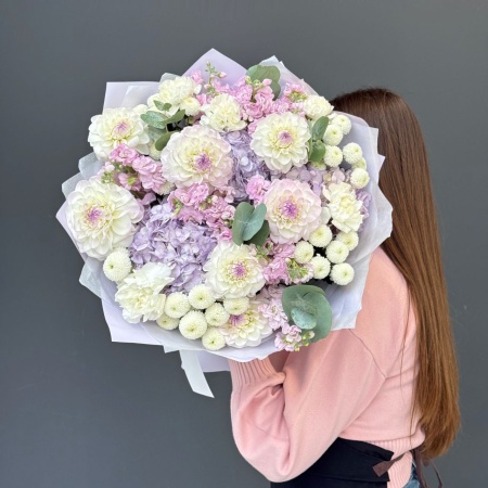 Букет №624 с доставкой в Обнинске и Малоярославце – Rosalia Flowers