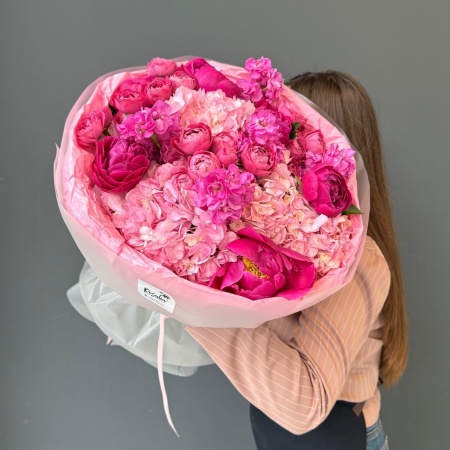 Букет №569 с доставкой в Обнинске и Малоярославце – Rosalia Flowers