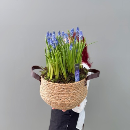 Композиция №202 с доставкой в Обнинске и Малоярославце – Rosalia Flowers