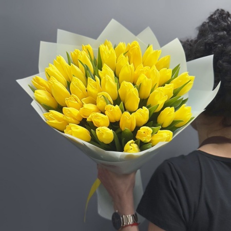 Монобукет №135 с доставкой в Обнинске и Малоярославце – Rosalia Flowers