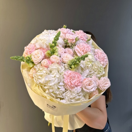 Букет №504 с доставкой в Обнинске и Малоярославце – Rosalia Flowers