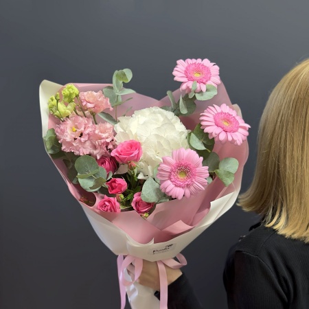 Букет №275 с доставкой в Обнинске и Малоярославце – Rosalia Flowers