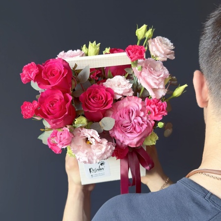 Композиция №134 с доставкой в Обнинске и Малоярославце – Rosalia Flowers