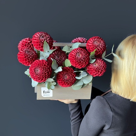 Композиция №151 с доставкой в Обнинске и Малоярославце – Rosalia Flowers