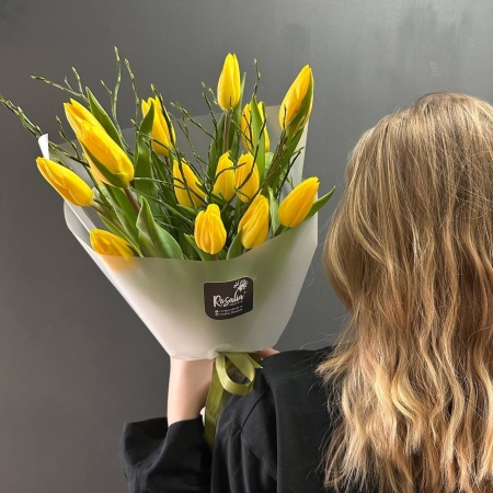 Монобукет №379 с доставкой в Обнинске и Малоярославце – Rosalia Flowers