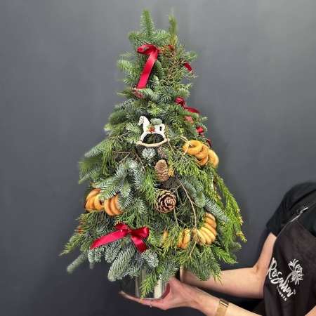 Композиция №182 с доставкой в Обнинске и Малоярославце – Rosalia Flowers