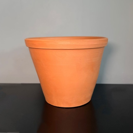 Керамический горшок 1,5л с доставкой в Обнинске и Малоярославце – Rosalia Flowers