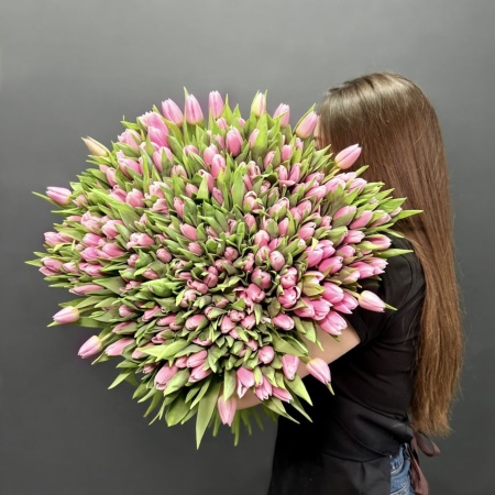 Тюльпан Нежно-розовый с доставкой в Обнинске и Малоярославце – Rosalia Flowers