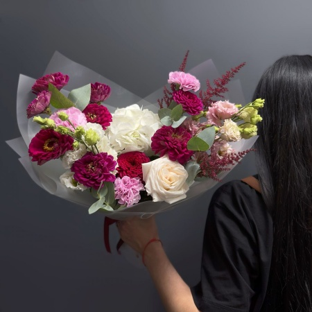 Букет №324 с доставкой в Обнинске и Малоярославце – Rosalia Flowers