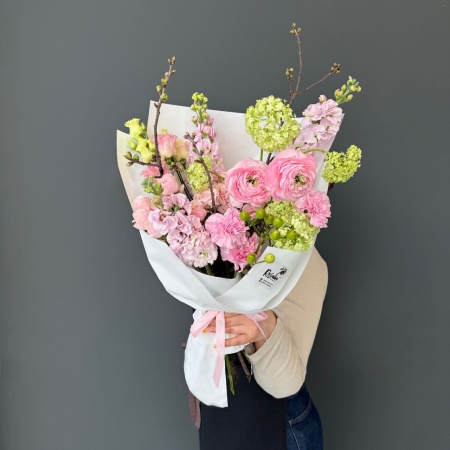 Букет №535 с доставкой в Обнинске и Малоярославце – Rosalia Flowers