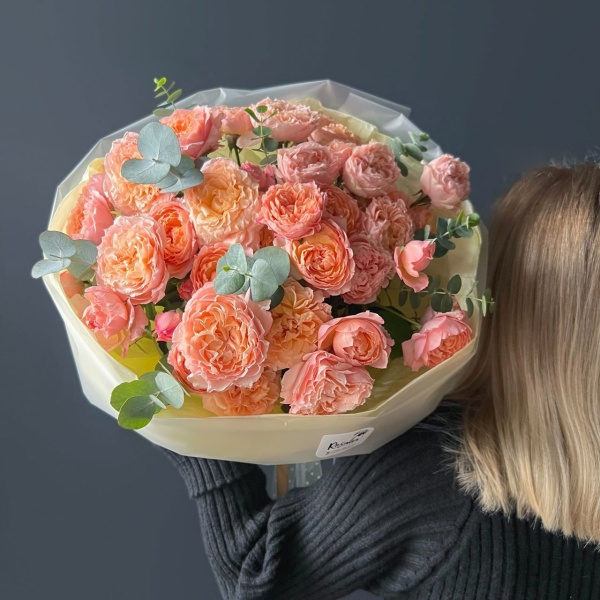 Монобукет №119 с доставкой в Обнинске и Малоярославце – Rosalia Flowers
