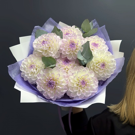 Монобукет №200 с доставкой в Обнинске и Малоярославце – Rosalia Flowers