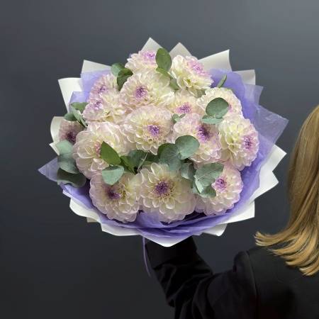 Монобукет №202 с доставкой в Обнинске и Малоярославце – Rosalia Flowers