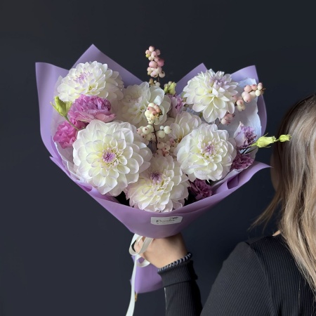 Букет №329 с доставкой в Обнинске и Малоярославце – Rosalia Flowers