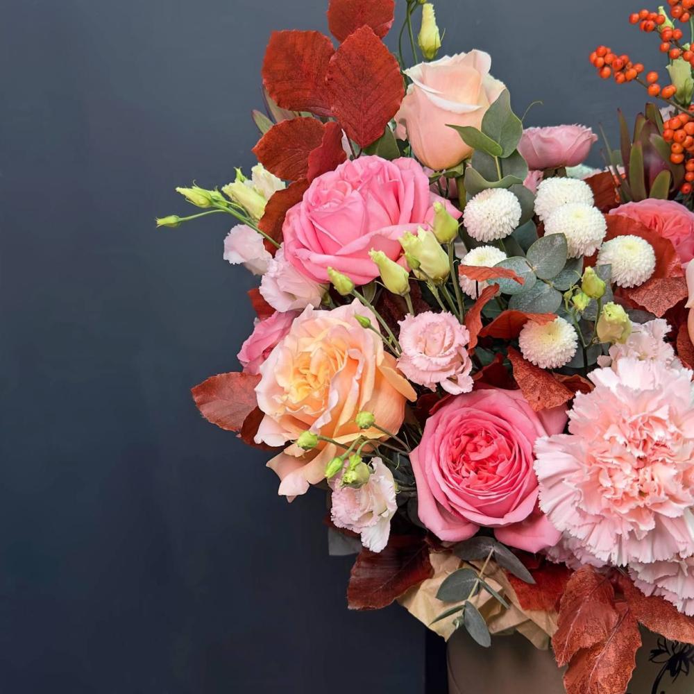 Шляпная коробка №125 с доставкой в Обнинске и Малоярославце – Rosalia Flowers Шляпная коробка №125 с доставкой в Обнинске и Малоярославце – Rosalia Flowers