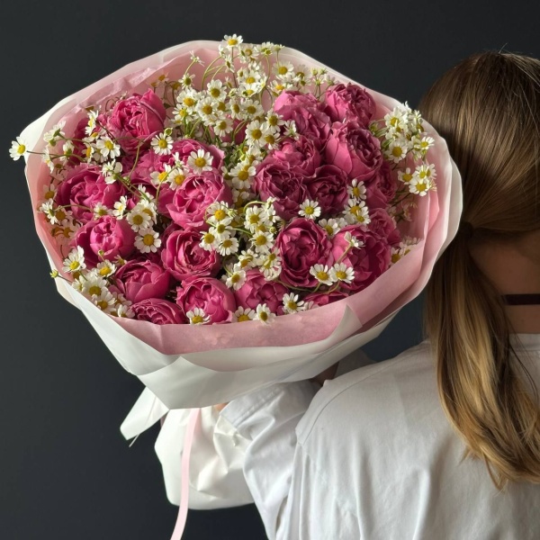 Букет №412 с доставкой в Обнинске и Малоярославце – Rosalia Flowers