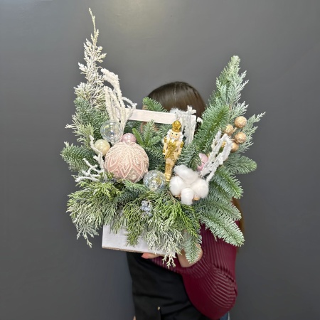 Композиция №188 с доставкой в Обнинске и Малоярославце – Rosalia Flowers