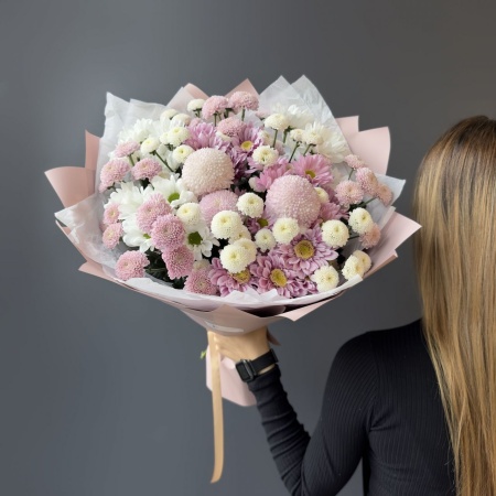 Букет №223 с доставкой в Обнинске и Малоярославце – Rosalia Flowers