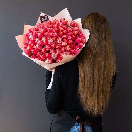 Тюльпан моно №8 101 шт с доставкой в Обнинске и Малоярославце – Rosalia Flowers