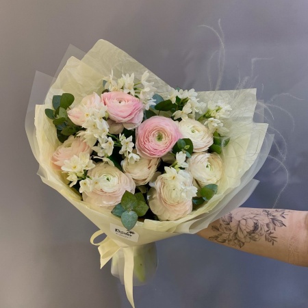 Букет №94 с доставкой в Обнинске и Малоярославце – Rosalia Flowers