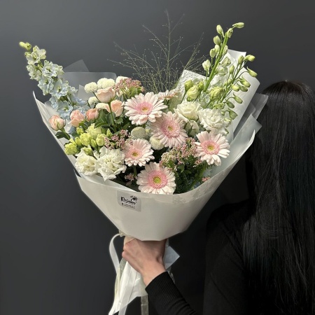 Букет №270 с доставкой в Обнинске и Малоярославце – Rosalia Flowers