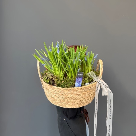 Композиция №194 с доставкой в Обнинске и Малоярославце – Rosalia Flowers