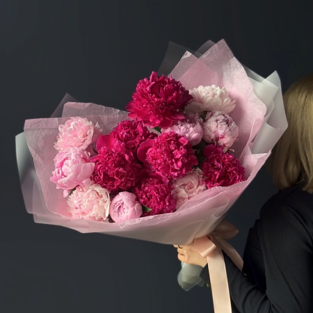 Монобукет №175 с доставкой в Обнинске и Малоярославце – Rosalia Flowers