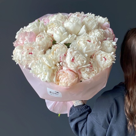 Монобукет №167 с доставкой в Обнинске и Малоярославце – Rosalia Flowers